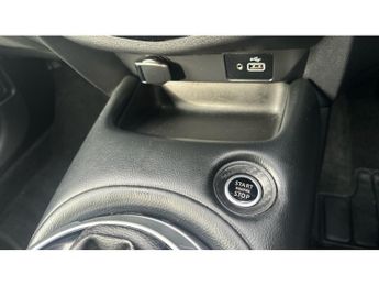 Nissan Juke 1.0 DiG-T 114 N-Connecta 5dr DCT Petrol Hatchback