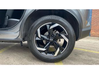 Nissan Juke 1.0 DiG-T 114 N-Connecta 5dr DCT Petrol Hatchback