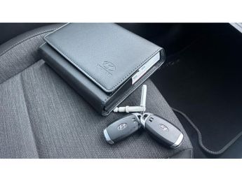 Hyundai KONA 150kW Premium 64kWh 5dr Auto Electric Hatchback