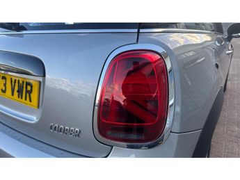 MINI Hatchback 1.5 Cooper Classic 3dr Auto Petrol Hatchback