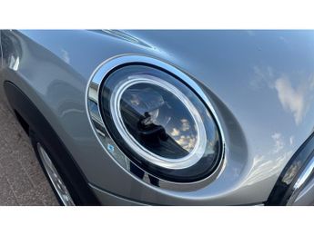 MINI Hatchback 1.5 Cooper Classic 3dr Auto Petrol Hatchback