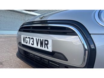 MINI Hatchback 1.5 Cooper Classic 3dr Auto Petrol Hatchback