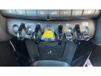 MINI Hatchback 135kW Cooper S Level 2 33kWh 3dr Auto Electric Hatchback