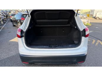 Nissan Qashqai 1.2 DiG-T N-Connecta 5dr Xtronic Petrol Hatchback