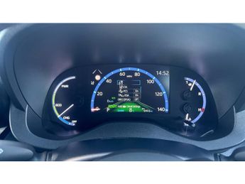 Toyota Yaris Cross 1.5 Hybrid Design 5dr CVT Hybrid Estate