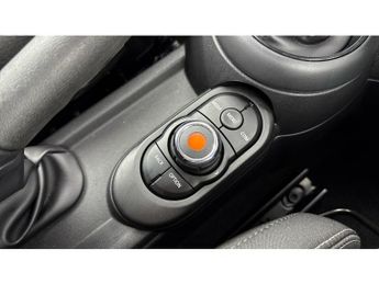 MINI Hatchback 1.5 Cooper Sport II 5dr Auto Petrol Hatchback