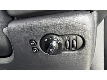 MINI Hatchback 1.5 Cooper Sport II 5dr Auto Petrol Hatchback