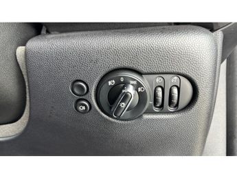 MINI Hatchback 135kW Cooper S Level 3 33kWh 3dr Auto Electric Hatchback