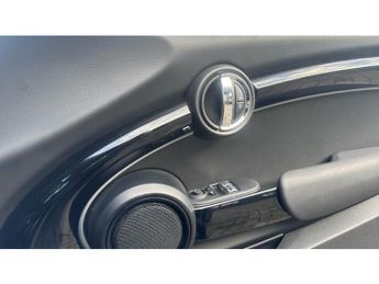 MINI Hatchback 135kW Cooper S Level 2 33kWh 3dr Auto Electric Hatchback