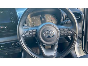 Toyota Yaris 1.5 Hybrid Icon 5dr CVT Hybrid Hatchback