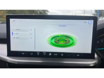 Ford Focus 1.0 EcoBoost Hybrid mHEV Titanium 5dr Auto Petrol Hatchback