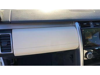 Land Rover Discovery 3.0 D300 R-Dynamic SE 5dr Auto Diesel Station Wagon