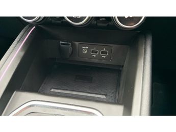 Renault Clio 1.6 E-TECH full hybrid 145 Engineered 5dr Auto Hybrid Hatchback