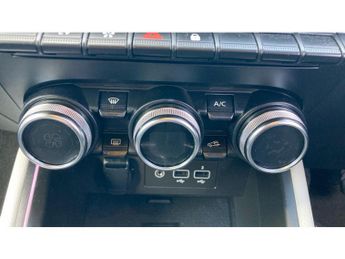 Renault Clio 1.6 E-TECH full hybrid 145 Techno 5dr Auto Hybrid Hatchback