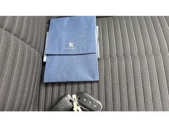 Peugeot 208 1.2 PureTech 100 Active Premium 5dr EAT8 Petrol Hatchback