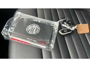 MG HS 1.5 T-GDI PHEV Trophy 5dr Auto Hatchback