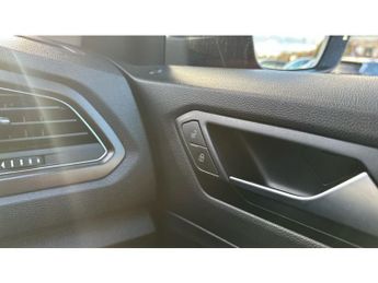 Volkswagen T-Roc 1.5 TSI EVO Design 5dr DSG Petrol Hatchback