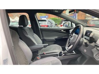 Volkswagen ID.4 109kW Life Pure 52kWh 5dr Auto Electric Estate