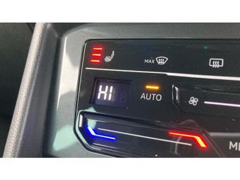 Volkswagen Tiguan 2.0 TDI 4Motion R-Line 5dr DSG Diesel Estate