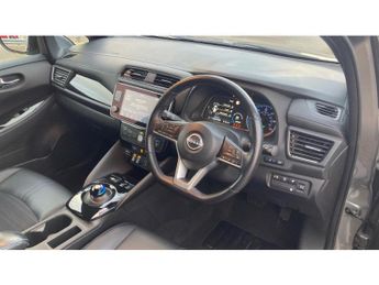 Nissan LEAF 110kW N-Connecta 39kWh 5dr Auto Electric Hatchback