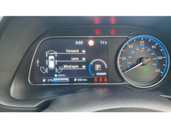 Nissan LEAF 110kW N-Connecta 39kWh 5dr Auto Electric Hatchback