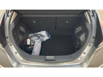 Nissan LEAF 110kW N-Connecta 39kWh 5dr Auto Electric Hatchback