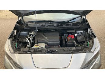 Nissan LEAF 110kW N-Connecta 39kWh 5dr Auto Electric Hatchback