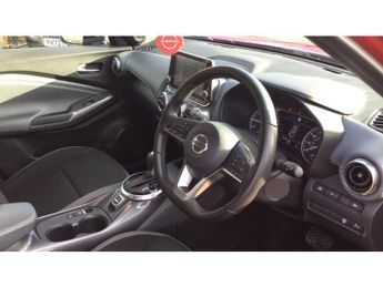 Nissan Juke 1.0 DiG-T 114 N-Connecta 5dr DCT Petrol Hatchback