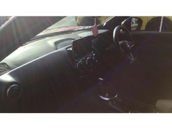 Nissan Juke 1.0 DiG-T 114 N-Connecta 5dr DCT Petrol Hatchback