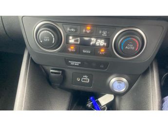 Nissan LEAF 110kW Acenta 39kWh 5dr Auto Electric Hatchback