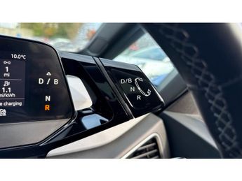 Volkswagen ID.3 150kW Family Pro Performance 58kWh 5dr Auto Electric Hatchback