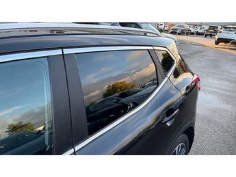 Nissan Qashqai 1.3 DiG-T 160 N-Connecta 5dr DCT Petrol Hatchback