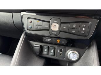 Nissan LEAF 160kW e+ Tekna 62kWh 5dr Auto Electric Hatchback