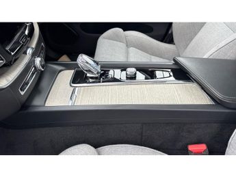 Volvo XC60 2.0 T8 [455] RC PHEV Ultimate Dark 5dr AWD Gtron Estate