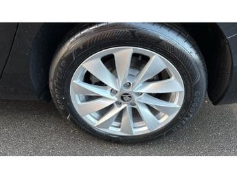 Skoda Superb 1.5 TSI e-TEC SE Technology 5dr DSG Petrol Hatchback
