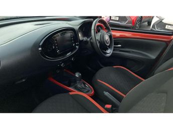 Toyota Aygo X 1.0 VVT-i Edge 5dr Auto Petrol Hatchback