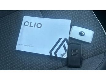 Renault Clio 1.6 E-TECH full hybrid 145 Techno 5dr Auto Hybrid Hatchback