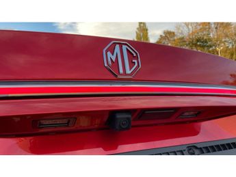MG HS 1.5 T-GDI Hybrid+ SE 5dr Auto Hybrid Hatchback