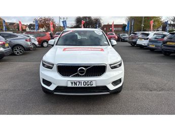 Volvo XC40 2.0 B4P Momentum 5dr Auto [7 speed] Petrol Estate