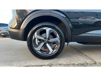 Nissan Qashqai 1.3 DiG-T MH 158 N-Connecta 5dr Xtronic Petrol Hatchback