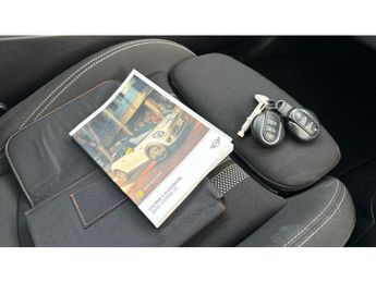 MINI Hatchback 135kW Cooper S Level 1 33kWh 3dr Auto Electric Hatchback