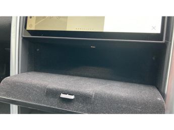 Land Rover Discovery 3.0 D300 Dynamic HSE 5dr Auto Diesel Station Wagon