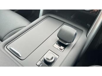 Land Rover Discovery Diesel 3.0 D300 SE Commercial Auto