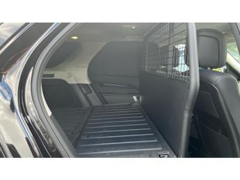 Land Rover Discovery Diesel 3.0 D300 SE Commercial Auto