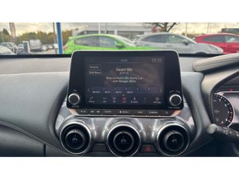 Nissan Juke 1.0 DiG-T Tekna 5dr DCT Petrol Hatchback