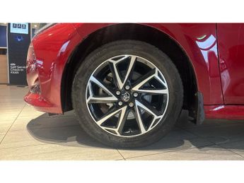 Toyota Yaris 1.5 Hybrid Design 5dr CVT Hybrid Hatchback