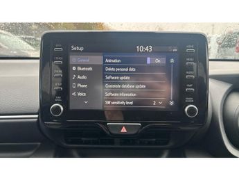 Toyota Yaris 1.5 Hybrid Design 5dr CVT Hybrid Hatchback