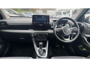 Toyota Yaris 1.5 Hybrid Design 5dr CVT Hybrid Hatchback