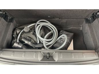 MINI Hatchback 135kW Cooper S Level 2 33kWh 3dr Auto Electric Hatchback