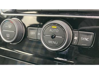 Volkswagen Golf 1.4 TSI GTE 5dr DSG Hatchback